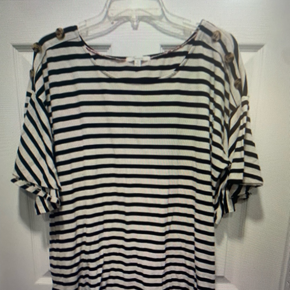 Striped Black and White Women's Top